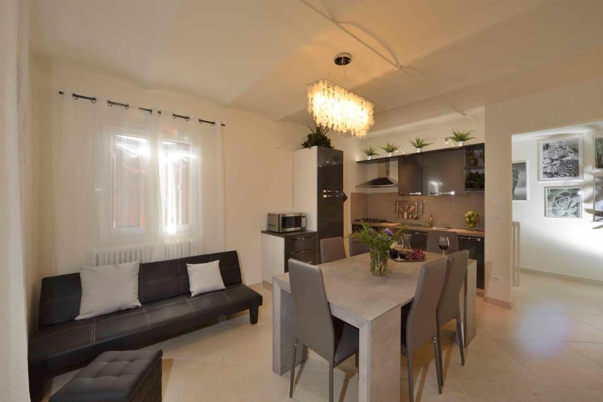 Ferienwohnung Casa Calari San Matteo della Decima Exterior foto